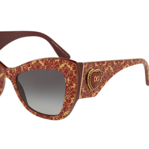 Dolce & Gabanna Chunky Cat-Eye Sunglasses & Logo ❤ - Picture 2 of 8
